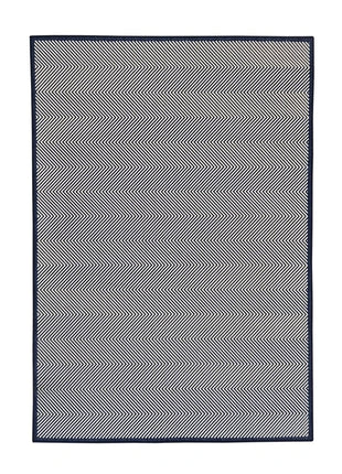 4772013441687