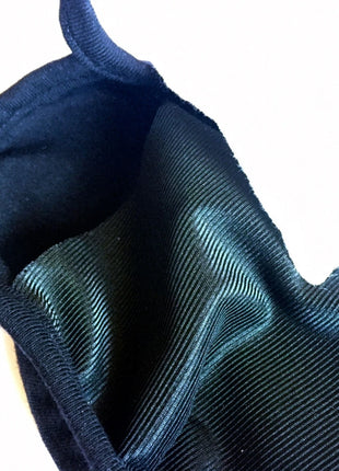 9997790756617
